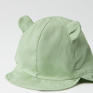 Kids UV Legionaire Hat from the Polarn O. Pyret kidswear collection. Quality kids clothing made to last.
