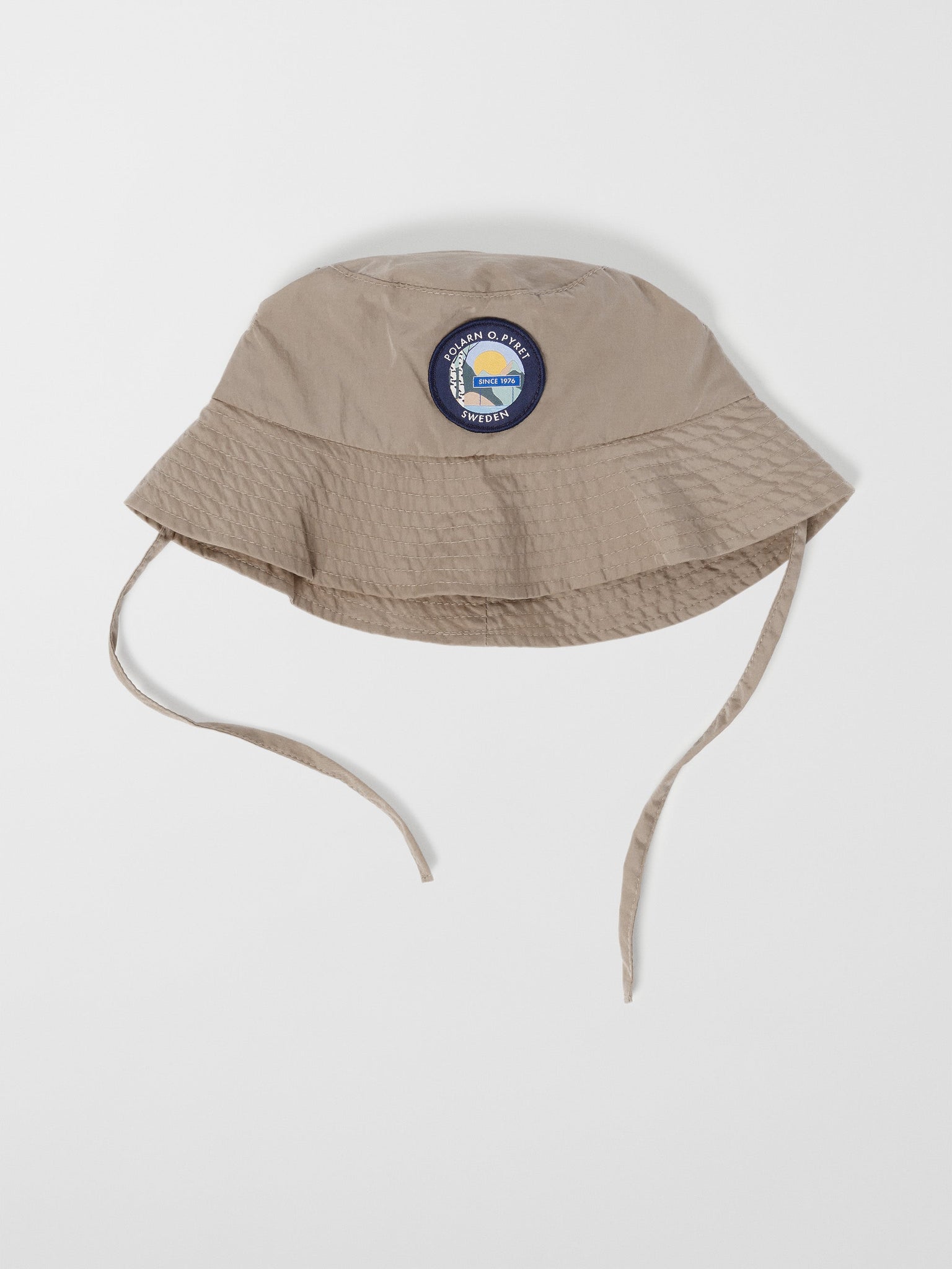 Kids Bucket Hat from the Polarn O. Pyret kidswear collection. Quality kids clothing made to last.