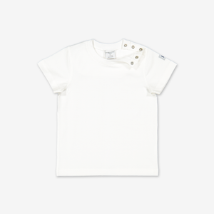 white classic kids t-shirt, ethical organic cotton, polarn o. pyret quality, long lasting for babies and kids.