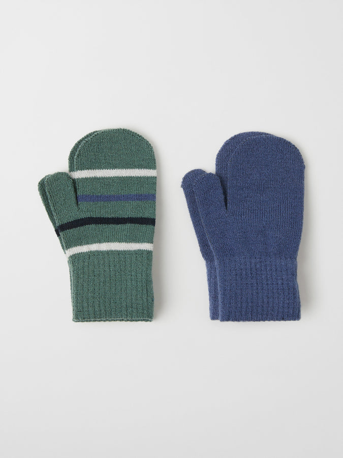 Kids Magic Mittens Multipack from the Polarn O. Pyret outerwear collection. Ethically produced kids outerwear.