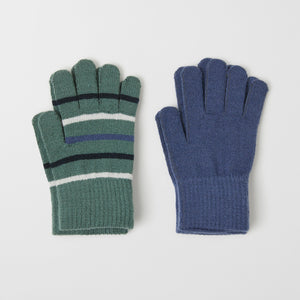 Kids Magic Gloves Multipack from the Polarn O. Pyret outerwear collection. Kids outerwear made from sustainably source materials