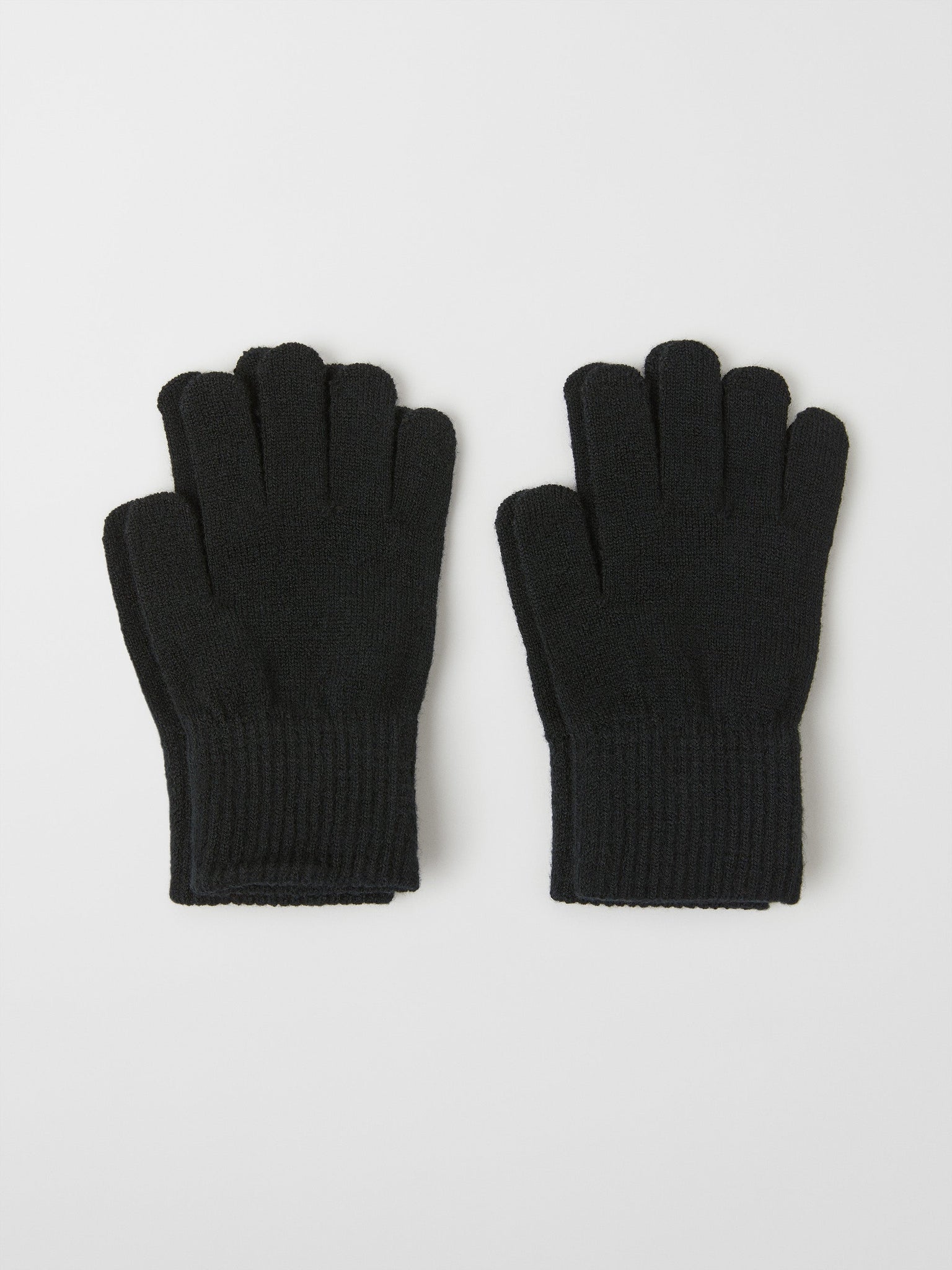 Kids Black Magic Glove Multipack from the Polarn O. Pyret outerwear collection. Quality kids clothing made to last.