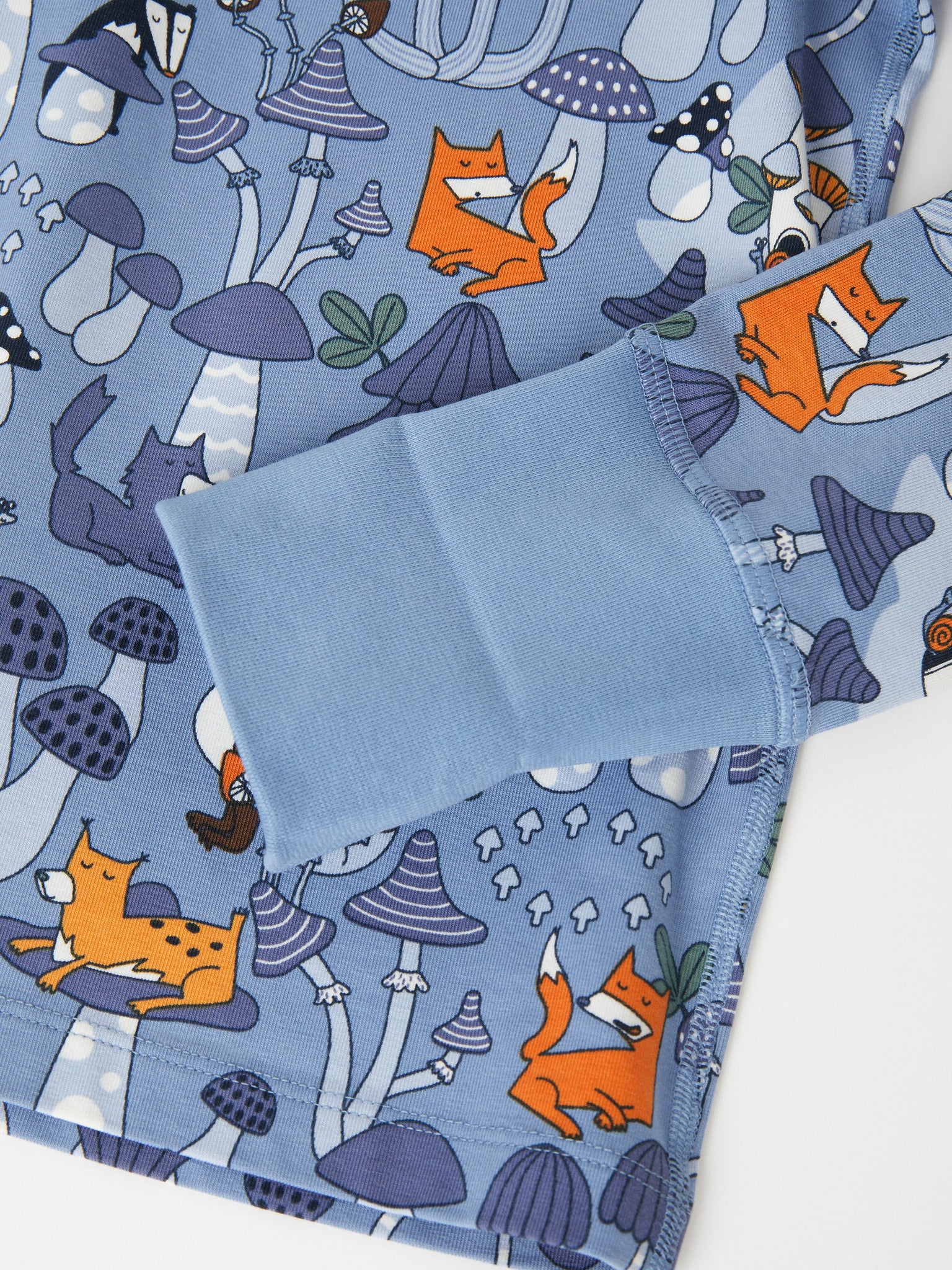Nordic Forest Kids Blue Pyjamas from the Polarn O. Pyret kids collection. The best ethical kids clothes