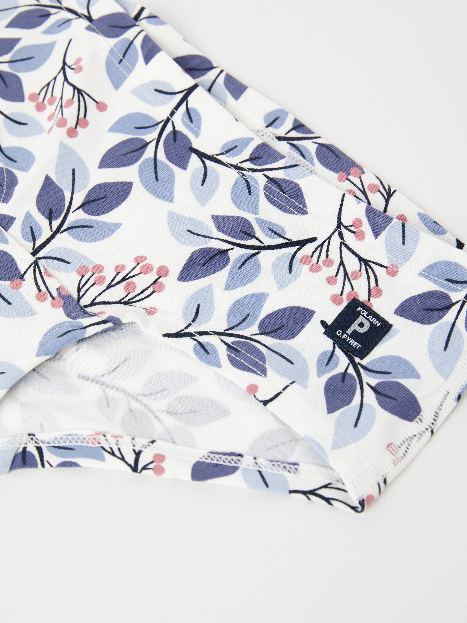 Floral Cotton Girls Hipster Briefs from the Polarn O. Pyret kids collection. Nordic kids clothes made from sustainable sources.