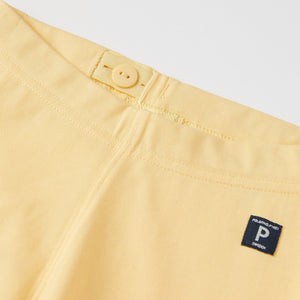 Yellow Kids Leggings from the Polarn O. Pyret kidswear collection. Nordic kids clothes made from sustainable sources.