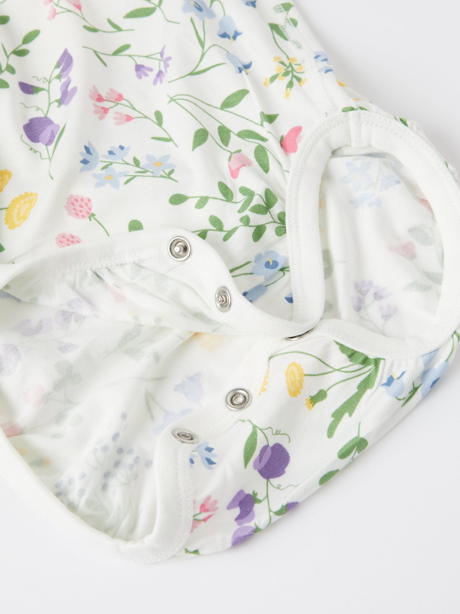 Ditsy Floral Babygrow from the Polarn O. Pyret baby collection. The best ethical kids clothes