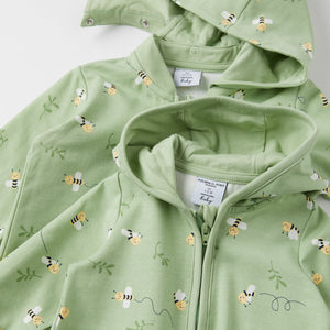 Organic Bee Print Baby All-in-one from the Polarn O. Pyret baby collection. Nordic kids clothes made from sustainable sources.