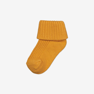  Organic Cotton Yellow Baby Socks from Polarn O. Pyret Kidswear. Made from sustainable materials.