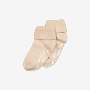  Organic Beige Antislip Kids Socks Multipack from Polarn O. Pyret Kidswear. Made from sustainably sourced materials.