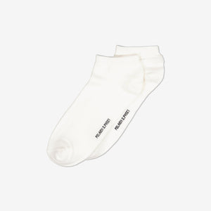  Kids White Trainer Socks from Polarn O. Pyret Kidswear. Made using ethically sourced materials.
