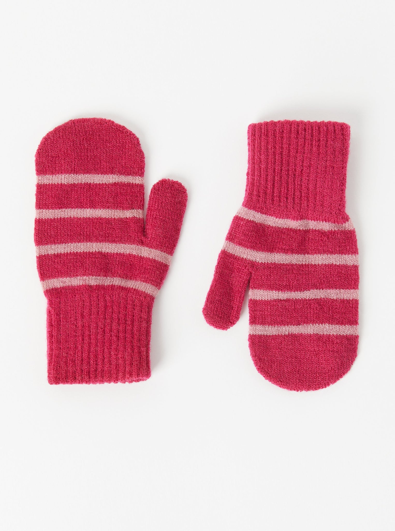 Red Magic Kids Mittens Multipack from the Polarn O. Pyret kidswear collection. Made using ethically sourced materials.