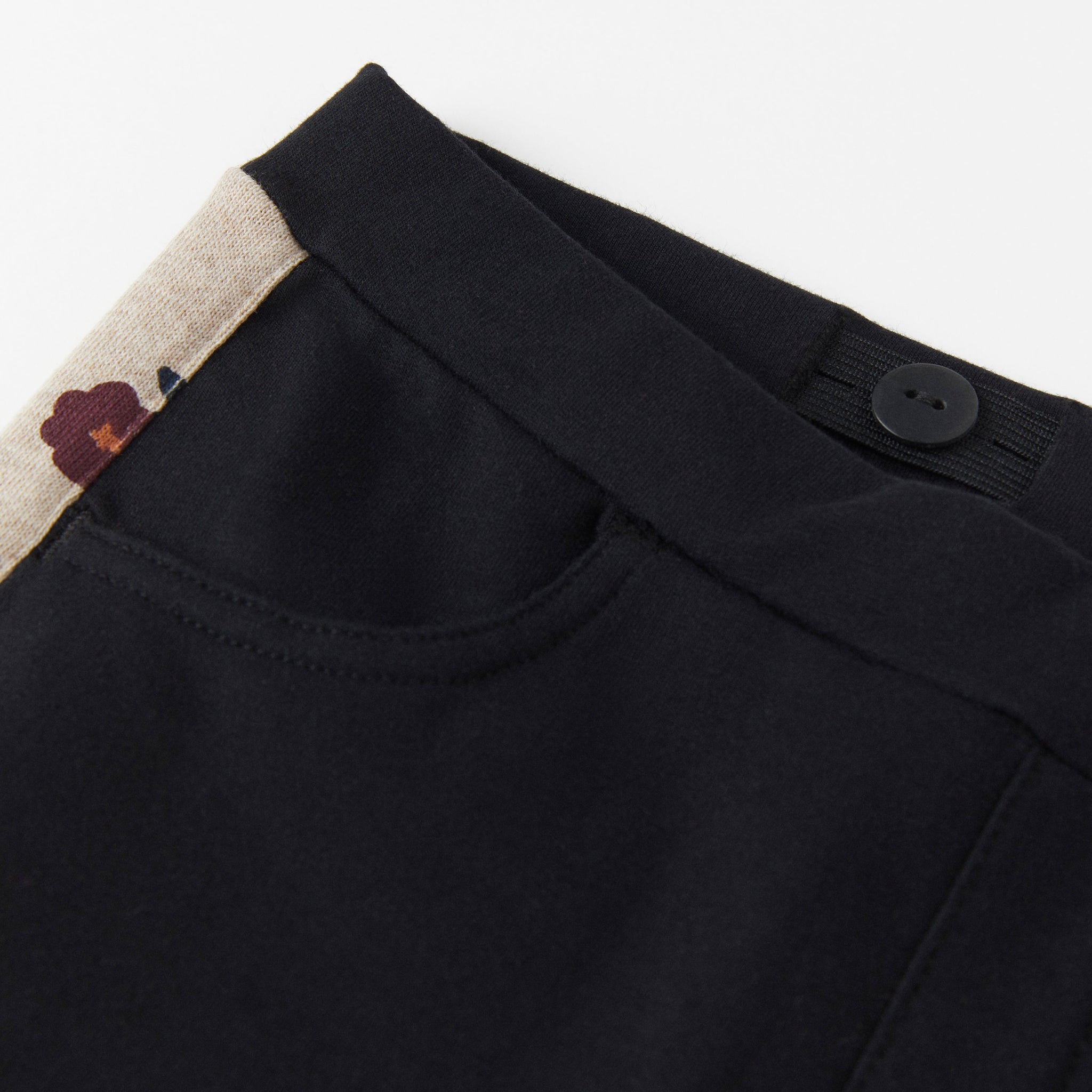 Organic Cotton Kids Black Trousers from the Polarn O. Pyret Kidswear collection. Ethically produced kids clothing.