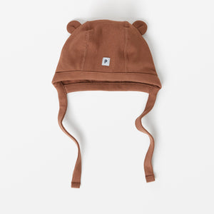 Brown Organic Cotton Baby Hat from the Polarn O. Pyret babywear collection. Clothes made using sustainably sourced materials.