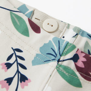 Organic Cotton Floral Kids Leggings from the Polarn O. Pyret kidswear collection. The best ethical kids clothes