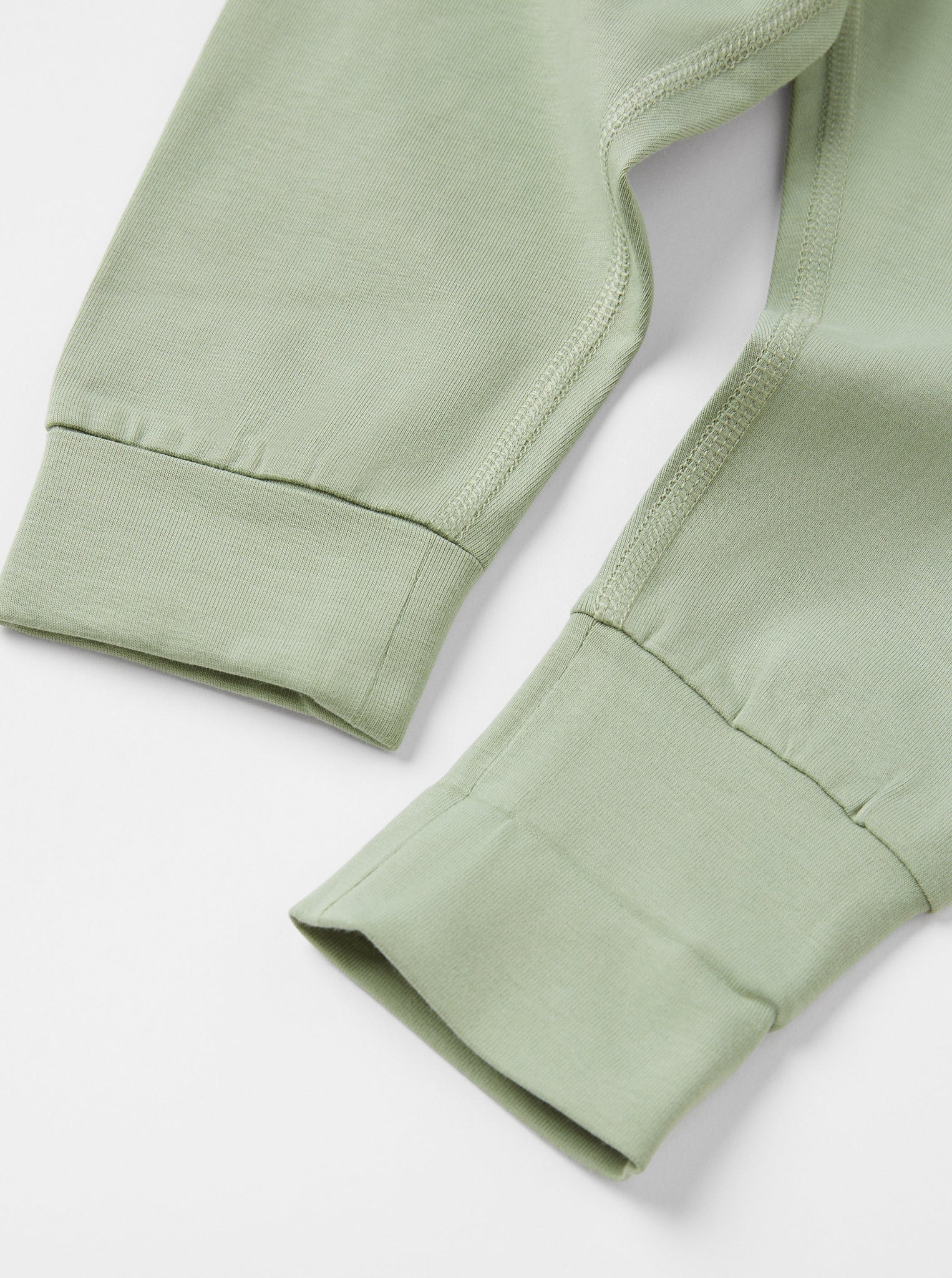 Organic Cotton Green Baby Leggings from the Polarn O. Pyret babywear collection. Nordic kids clothes made from sustainable sources.