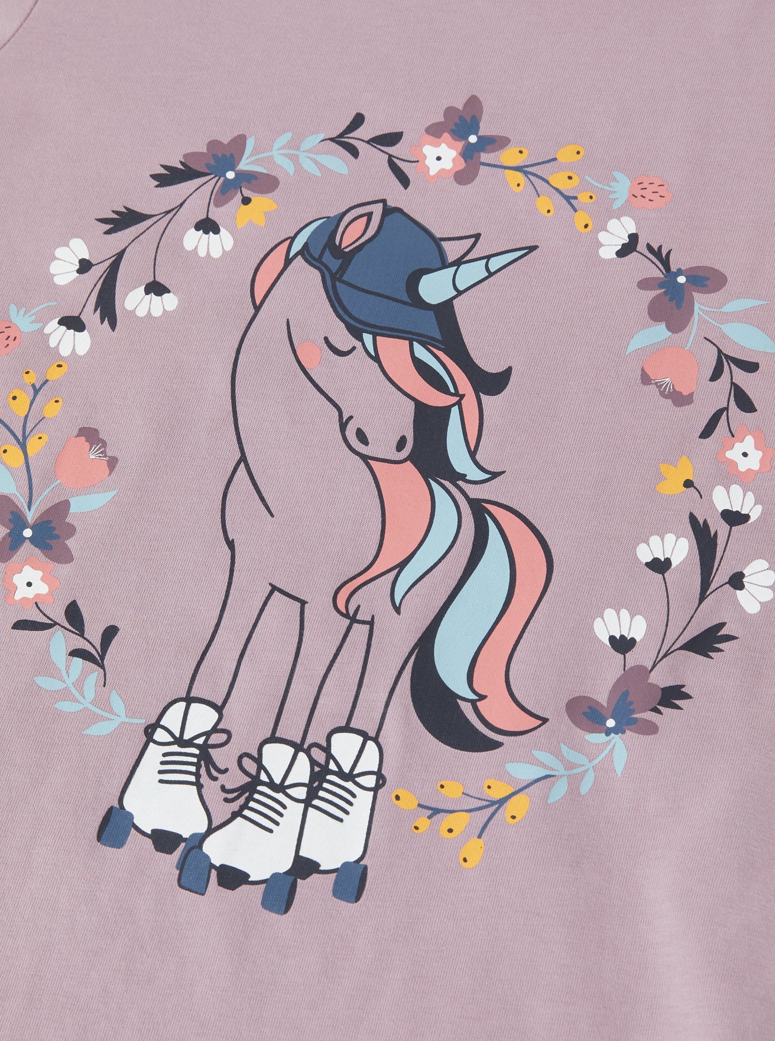 Unicorn Print Pink Kids T-Shirt from the Polarn O. Pyret kidswear collection. Nordic kids clothes made from sustainable sources.