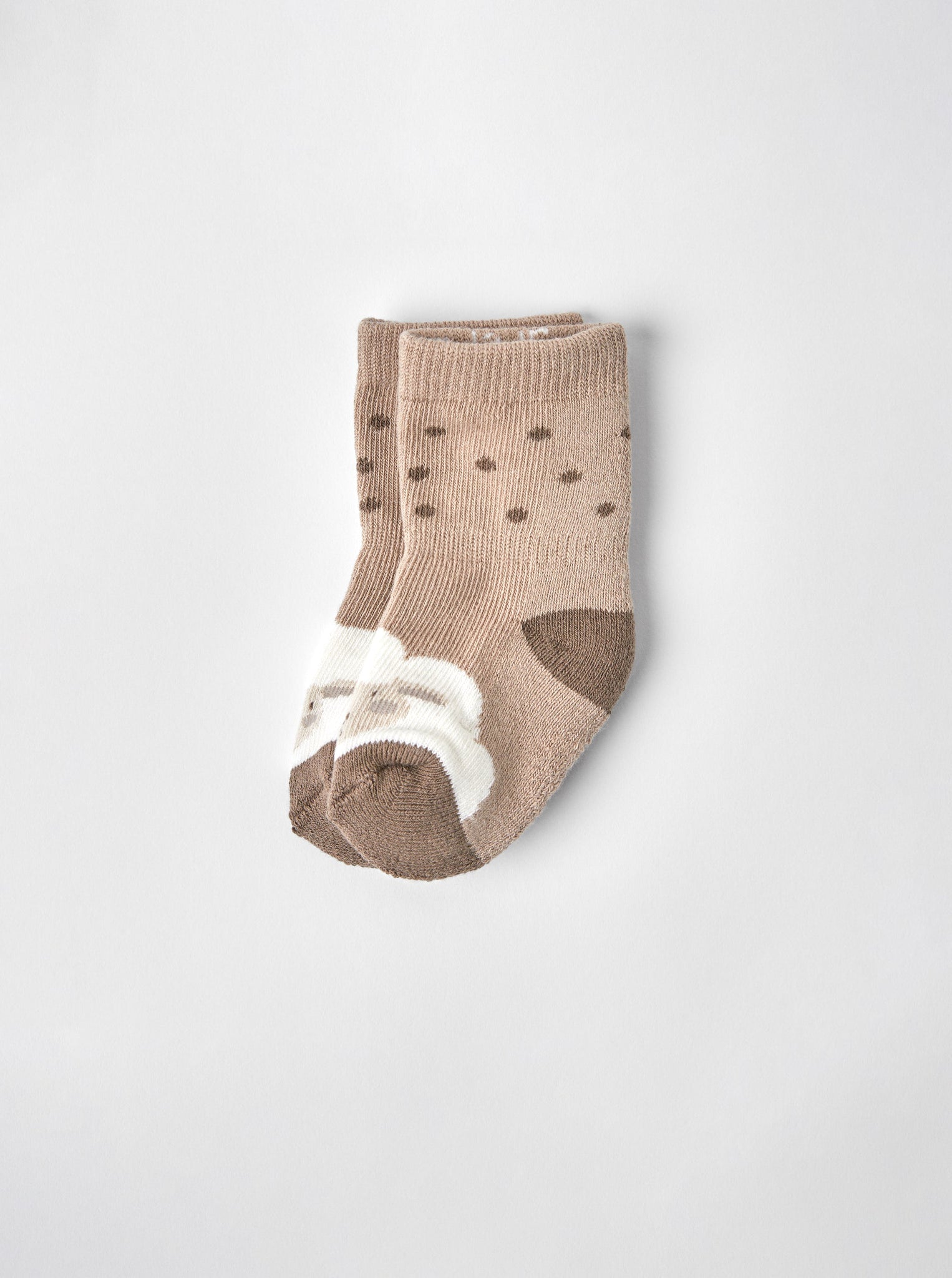 Organic Cotton Sheep Print Baby Socks from the Polarn O. Pyret babywear collection. Nordic kids clothes made from sustainable sources.