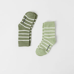 Two Pack Cotton Green Kids Socks from the Polarn O. Pyret kidswear collection. Nordic kids clothes made from sustainable sources.