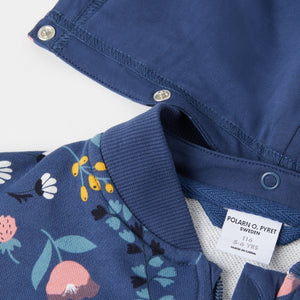 Organic Cotton Floral Kids Hoodie from the Polarn O. Pyret kidswear collection. Nordic kids clothes made from sustainable sources.
