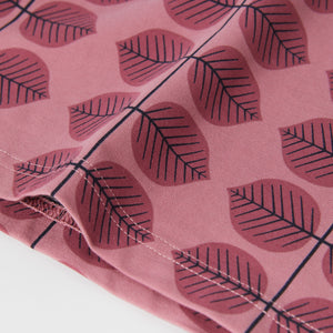 Pink Scandi Print Kids T-Shirt from the Polarn O. Pyret kidswear collection. The best ethical kids clothes