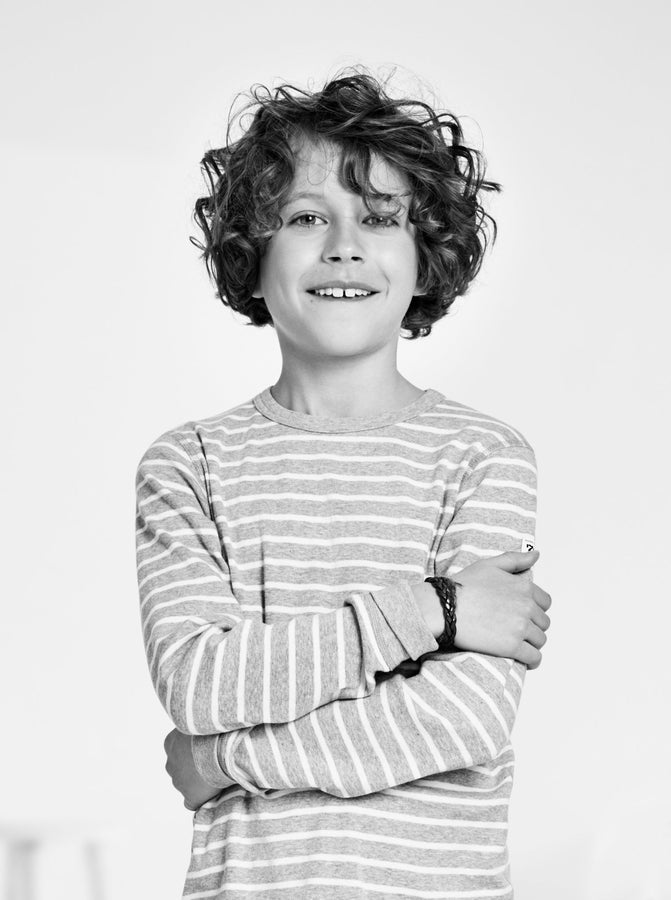 kids wearing  PO.P classic kids grey striped top, quality ethical polarn o. pyret children