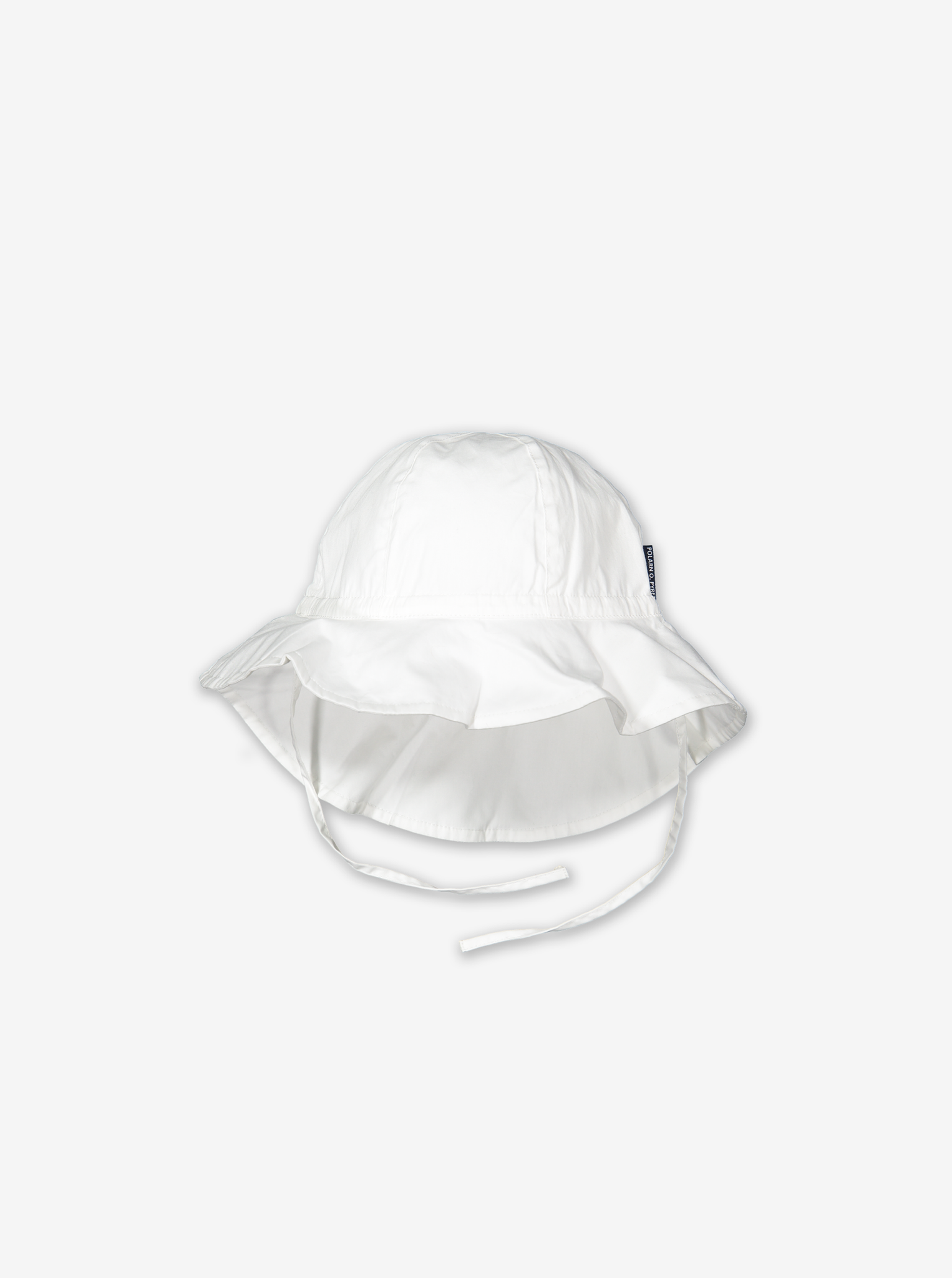 Unisex kids sun hat in white with an adjustable elastic band. Provides UV protection and made with 100% organic cotton.
