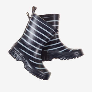 A pair of navy and white stripes kids wellies for rainy season, exterior is made of rubber and cotton for the inner lining.